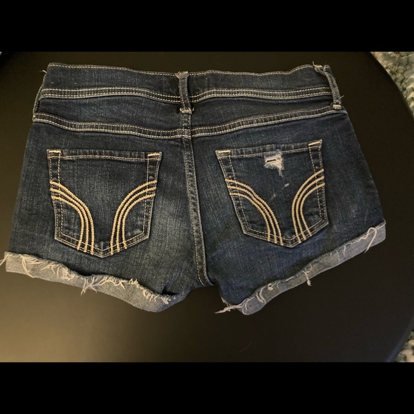 Short - Picture 2 of 3